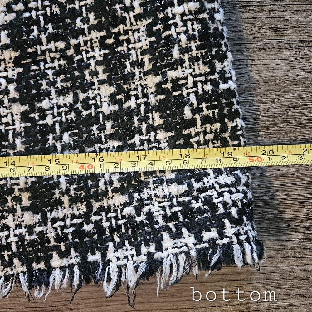Vintage WORTH Elegant Black and White Women's Preppy Fringed Tweed Jacket - Picture 6 of 10